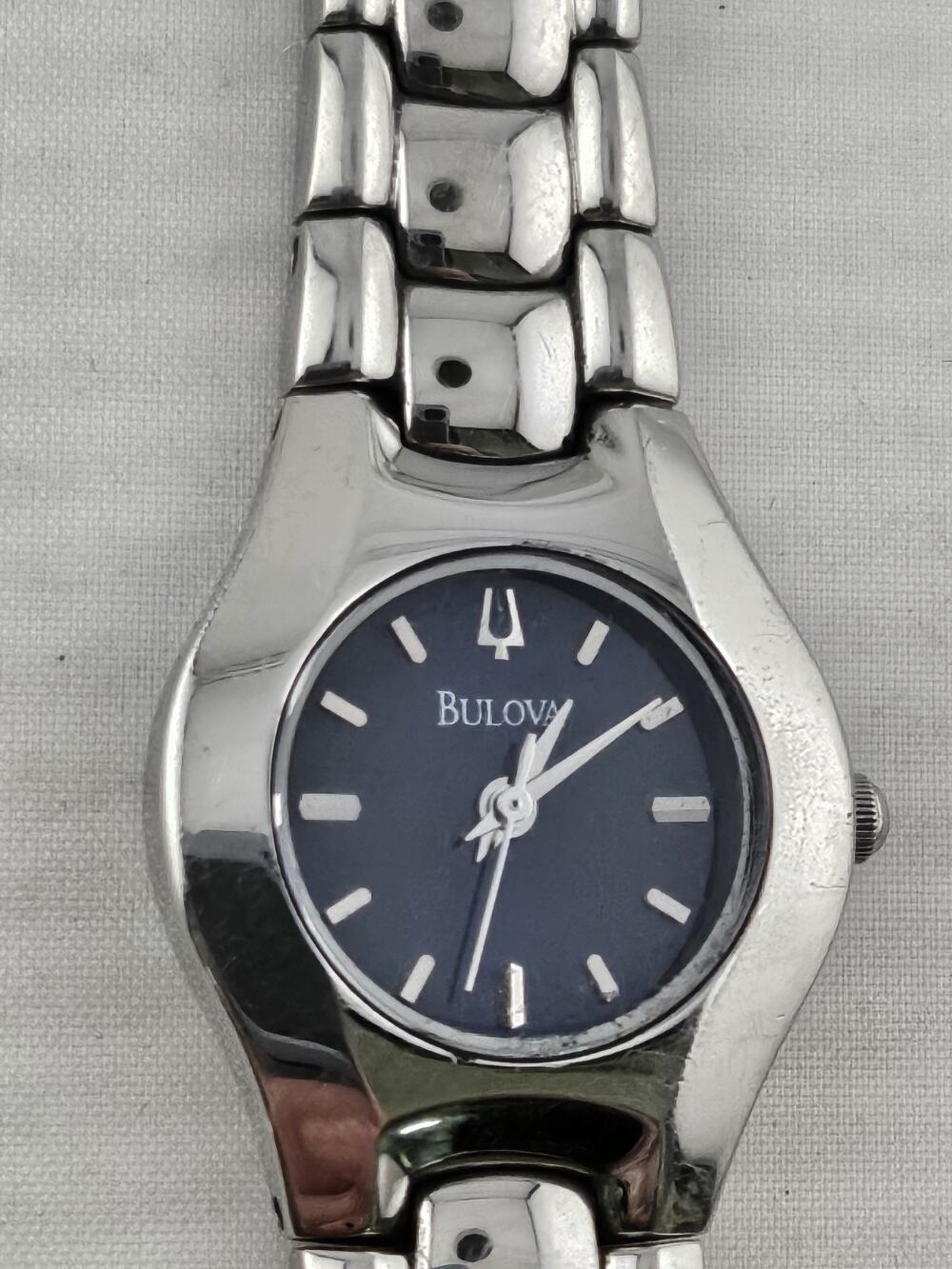 Beautiful 1994 Ladies Bulova Quartz Cocktail Watch Blue Dial New Battery Runs